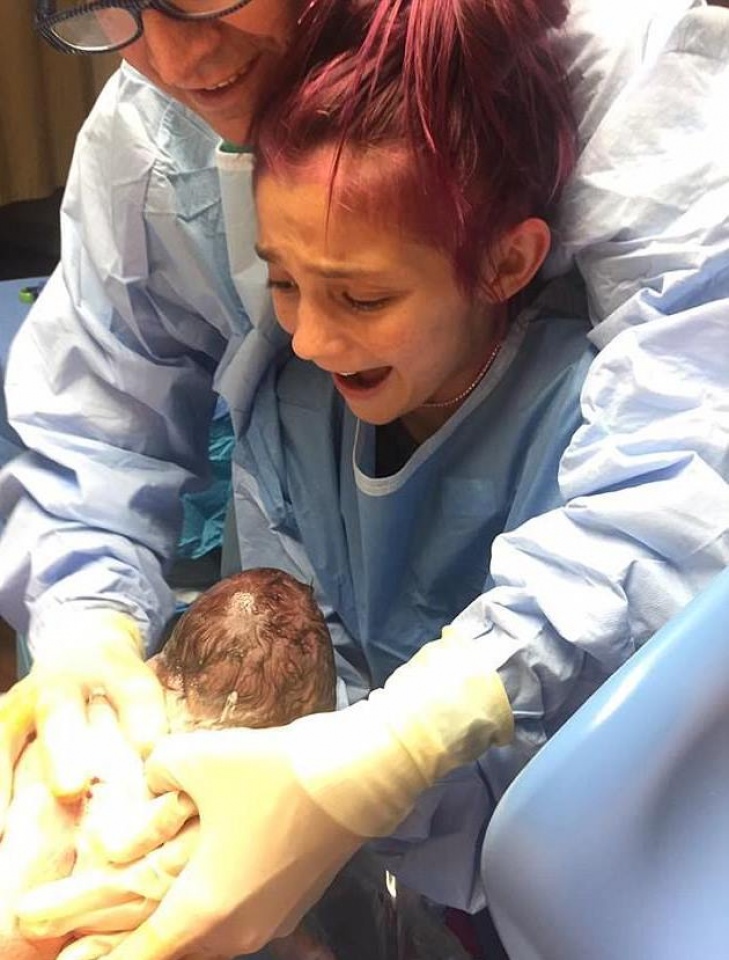 be gai 12 tuoi tu tay do de cho em