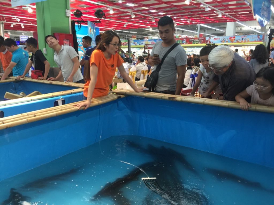 quang ba ca sach song da toi nguoi tieu dung ha noi