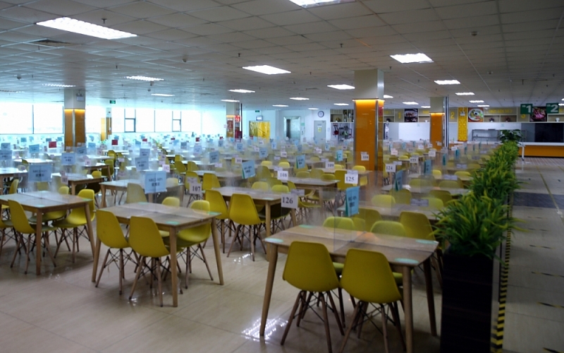 Khu căng-tin của công nhân trong KCN Quế Võ. (Nguồn: VOV)