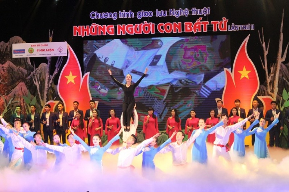 nhung nguoi con bat tu tri an cac anh hung liet si