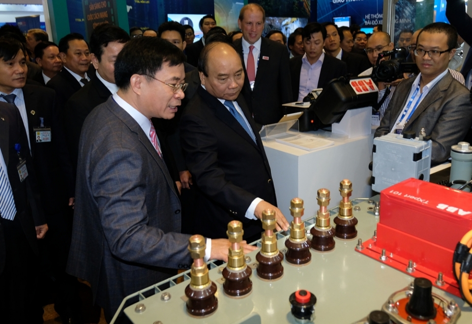 Sắp diễn ra Diễn đàn cấp cao và Triển lãm quốc tế về Công nghiệp 4.0 sap dien ra dien dan cap cao va trien lam quoc te ve cong nghiep 40