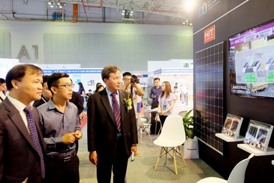 khai mac trien lam quoc te vietnam ete va enertec expo 2018
