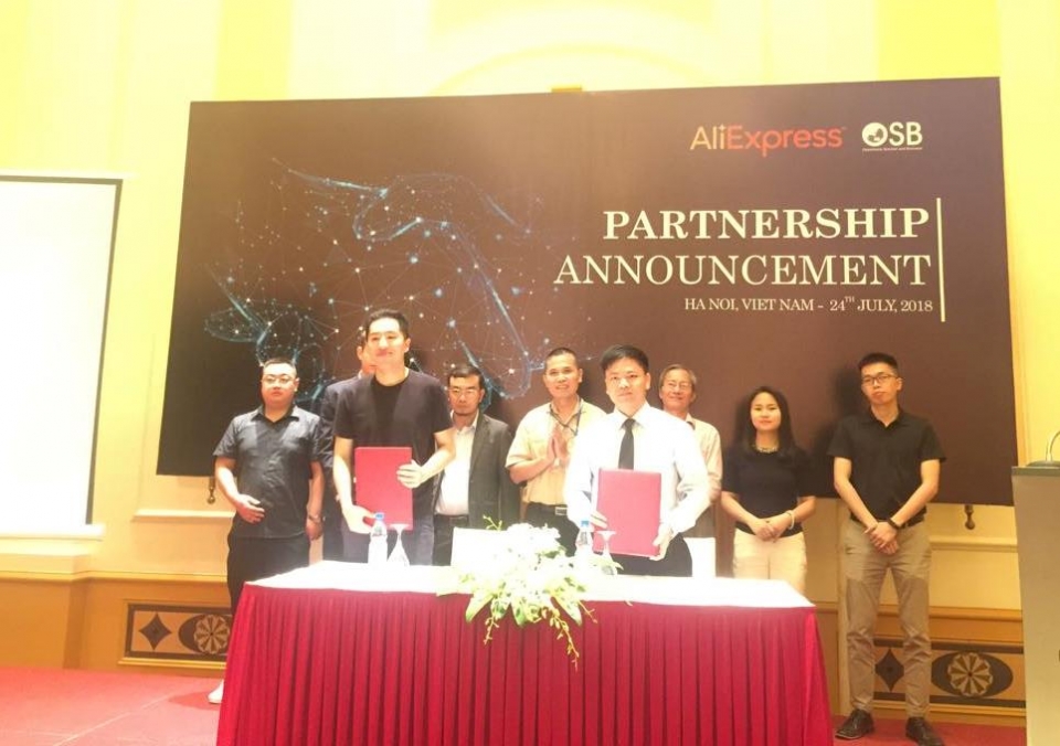 alibaba ho tro doanh nghiep viet tiep can thi truong toan cau