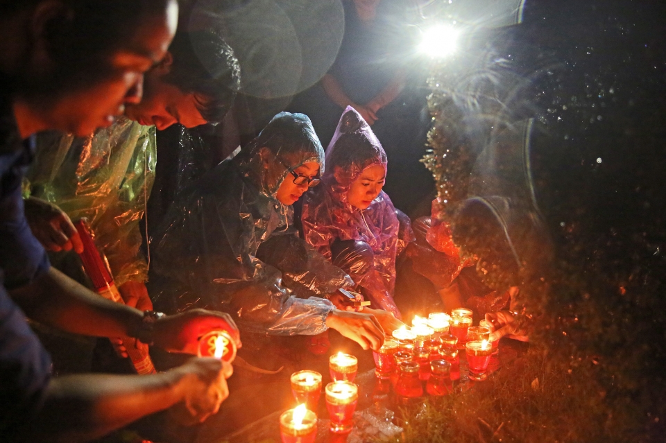 nhieu dia phuong cung tri an cac anh hung liet sy