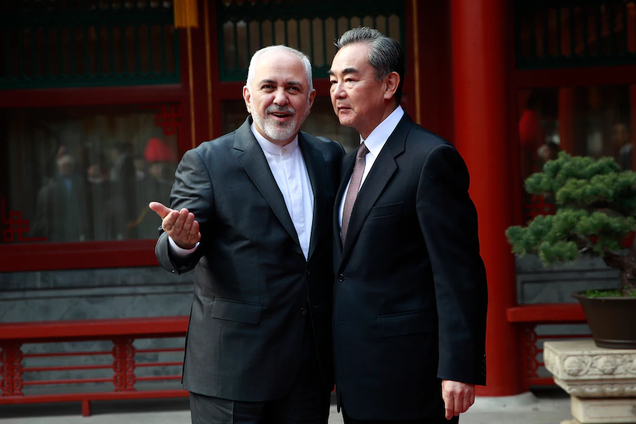 Mỹ đang đẩy Trung Quốc và Iran ‘về chung lối’?