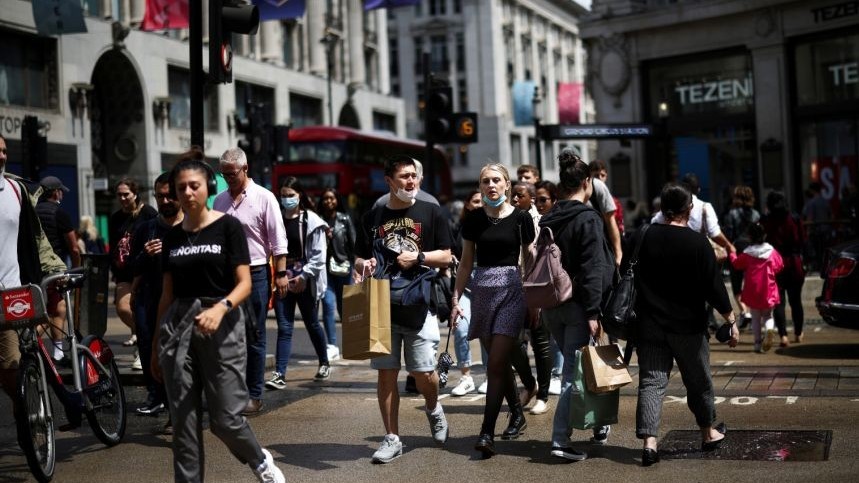 song chung voi covid19 khong co nghia se bo qua tac hai cua benh dich voi nhieu nguoi