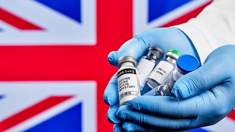 Anh trao tặng Việt Nam 415.000 liều vaccine Covid-19