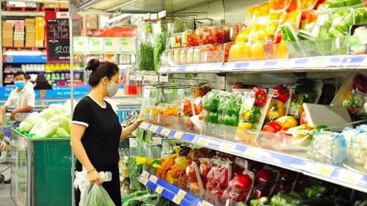 kinh te hoi phuc tich cuc lieu lam phat co duoc ghim cuong