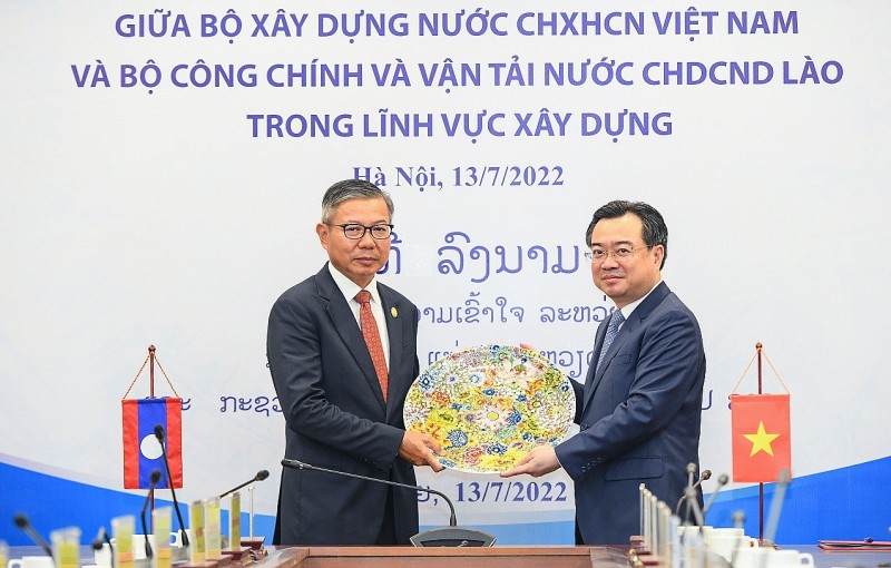 Việt Nam-Lào đẩy mạnh hợp tác trong lĩnh vực xây dựng