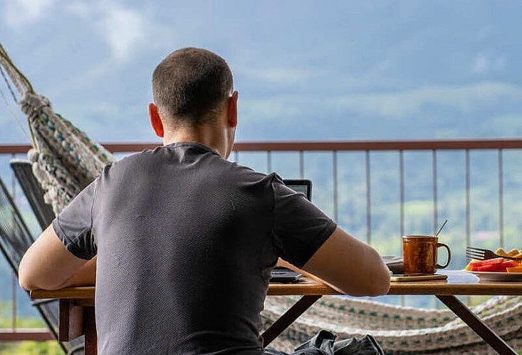 Indonesia muốn trở thành điểm đến của những người 'du mục kỹ thuật số' Indonesia là điểm đến hàng đầu Đông Nam Á cho những người 'du mục kỹ thuật số'