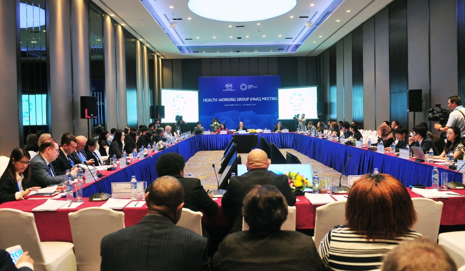 soi dong cac hoat dong trong ngay lam viec thu 4 cua som 3