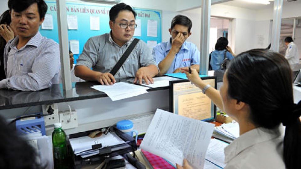 chi phi khong chinh thuc khong phai luc nao cung huu ich