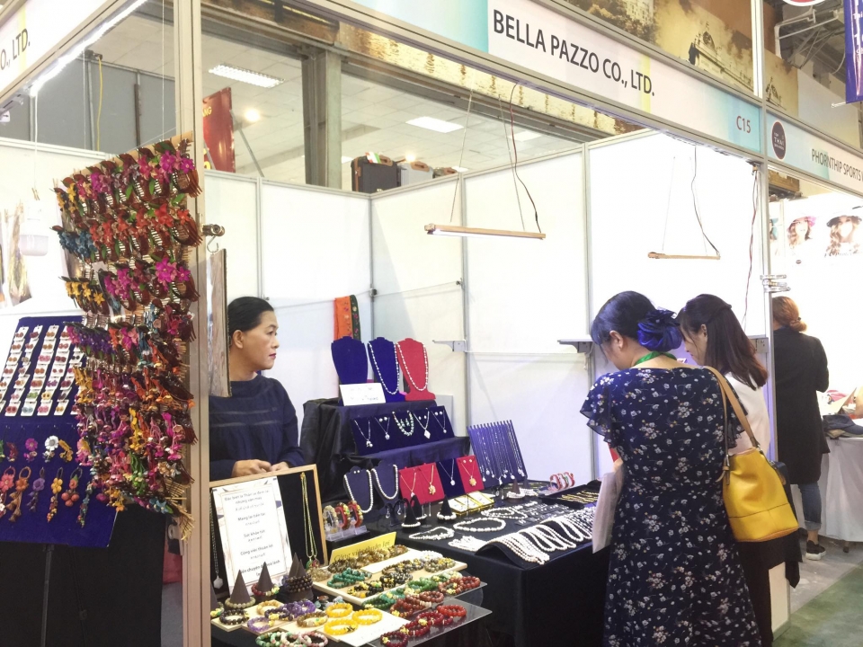 khai mac trien lam thuong hieu hang dau thai lan