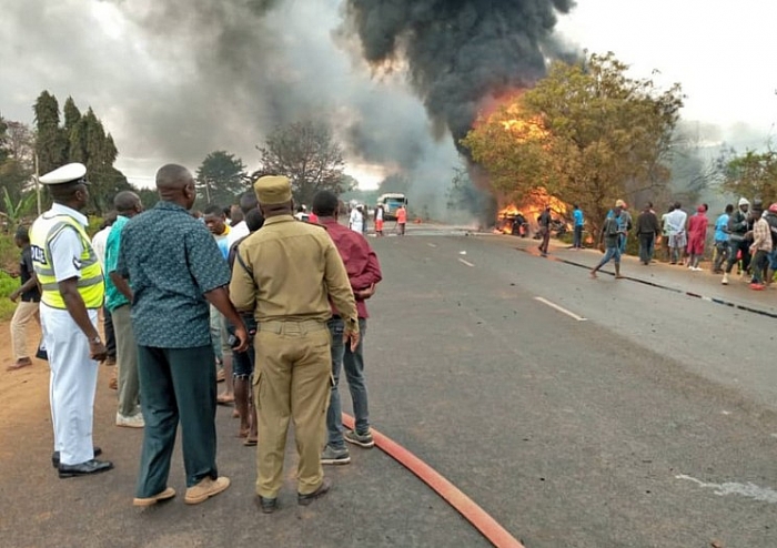 tanzania no xe cho dau 57 nguoi thiet mang