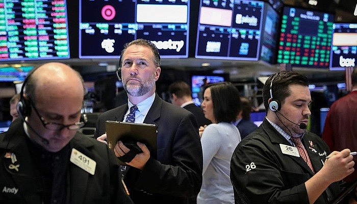 cang thang my trung ha nhiet chung khoan my tang diem manh me