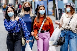 Cập nhật 7h ngày 2/8: Toàn cầu gần cán mốc 18 triệu ca Covid-19, WHO dự báo dịch còn kéo dài, nhiều nước tái bùng phát dịch