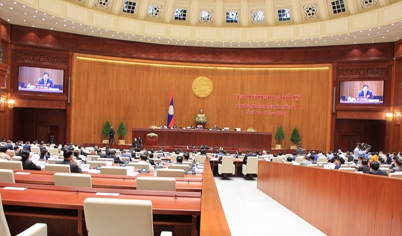 Bộ Xây dựng nghiệm thu công trình Nhà Quốc hội Lào