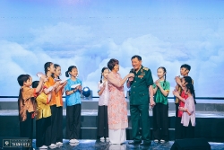 Quán thanh xuân tháng 8: Ký ức bầu trời