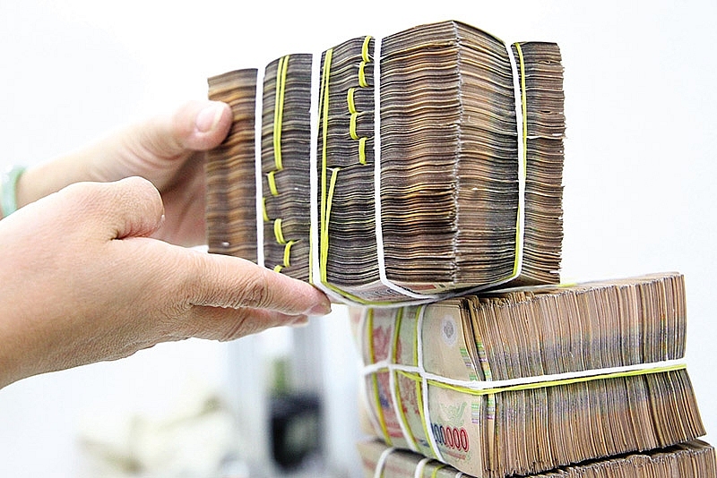 Ngân hàng vẫn dồn dập phát hành trái phiếu, mua bán vòng quanh Ngân hàng vẫn dồn dập phát hành trái phiếu, mua bán vòng quanh