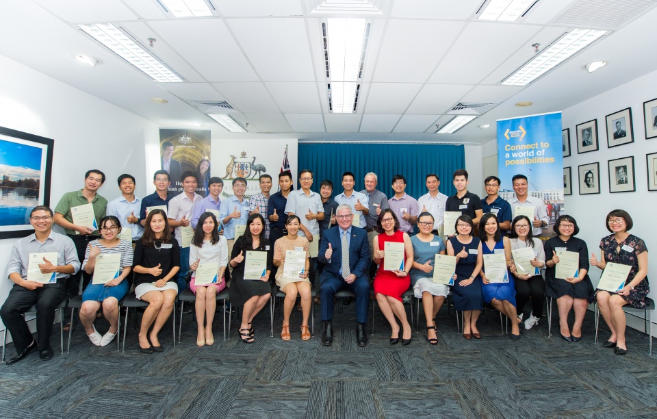 australia ho tro 8 ty dong cho cuu sinh vien