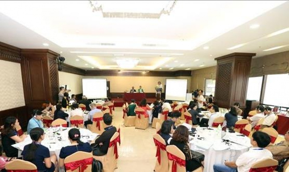 ung dung ky thuat so thuc day quyen cua nguoi lao dong di cu