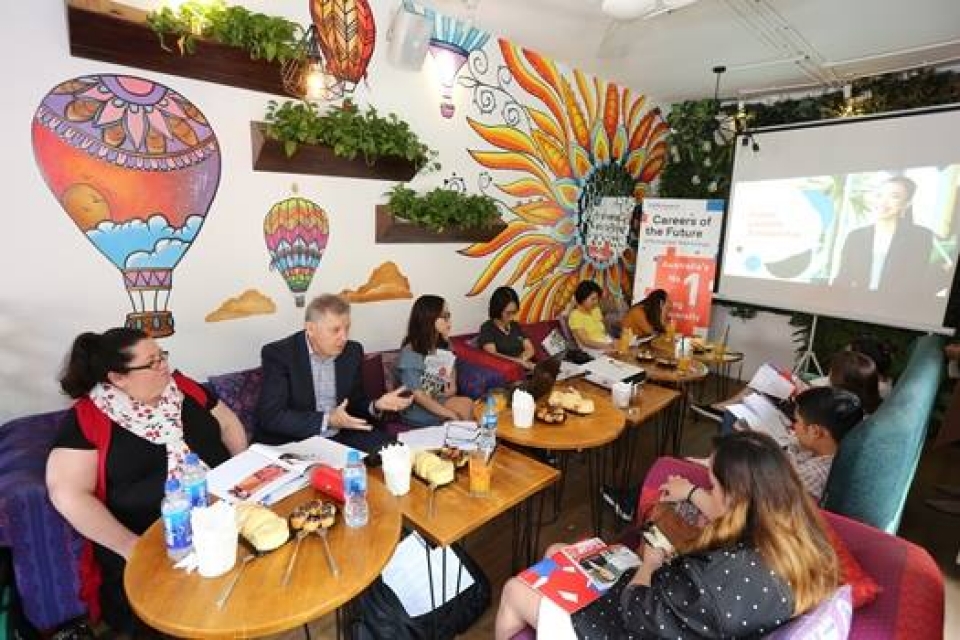 Việt Nam cần hơn 1 triệu nhân lực CNTT vào năm 2020 viet nam can hon 1 trieu nhan luc cntt vao nam 2020