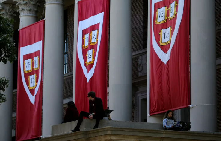 thieu-hut-tai-chinh-dai-hoc-my-nham-den-cac-cau-am-co-chieu