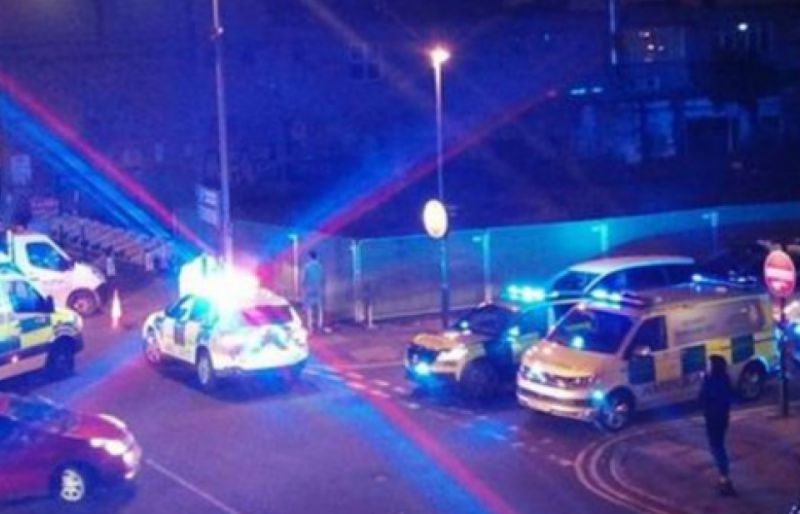 Anh: Tấn công bằng dao, nhiều người thương vong