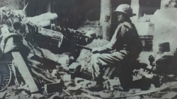 'Ký ức người lính': Nghe chiến sĩ Thủ đô kể chuyện những ngày Toàn quốc kháng chiến