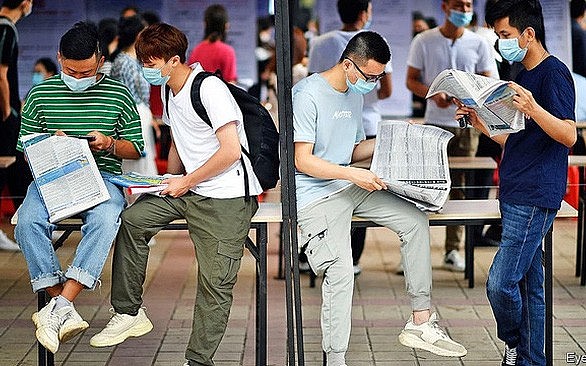 'Cơn ác mộng' việc làm của lao động trẻ ngành công nghệ Trung Quốc