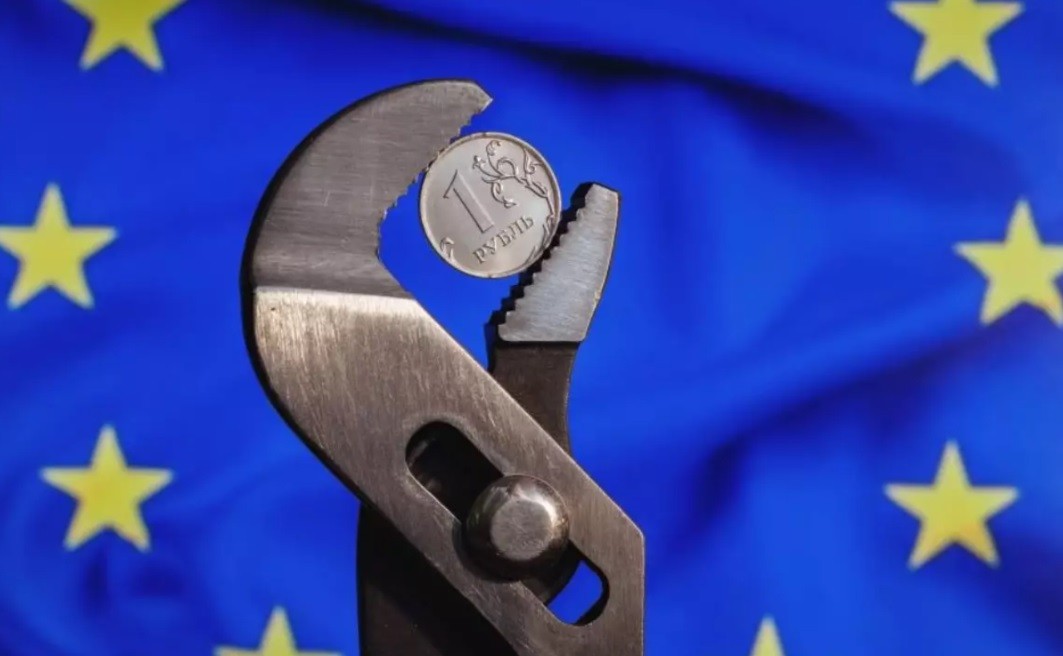 Giữa tâm bão trừng phạt, kinh tế Nga vẫn 'sống khỏe và kiếm bộn tiền', sự thật có đúng như vậy?