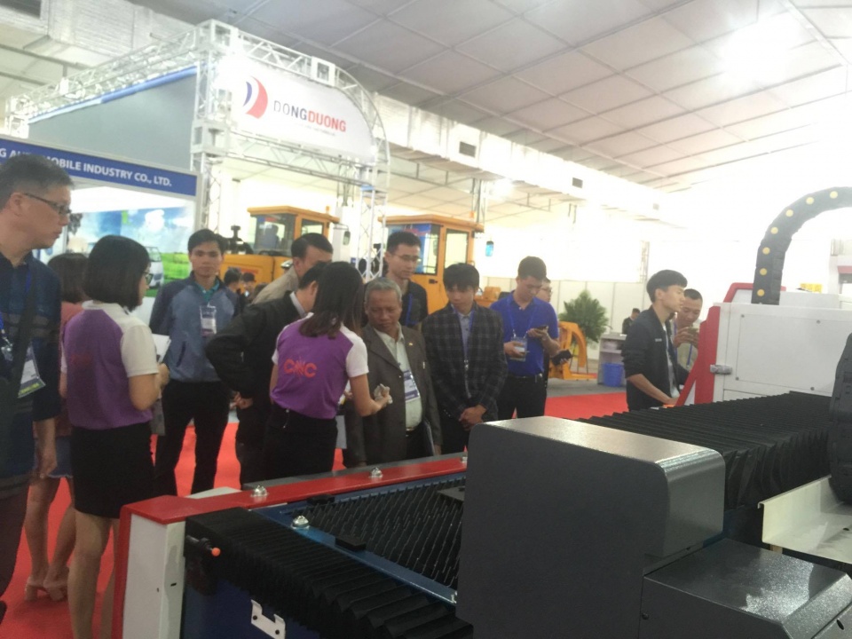 Gần 250 doanh nghiệp tham gia VIIF 2017 gan 250 doanh nghiep tham gia viif 2017