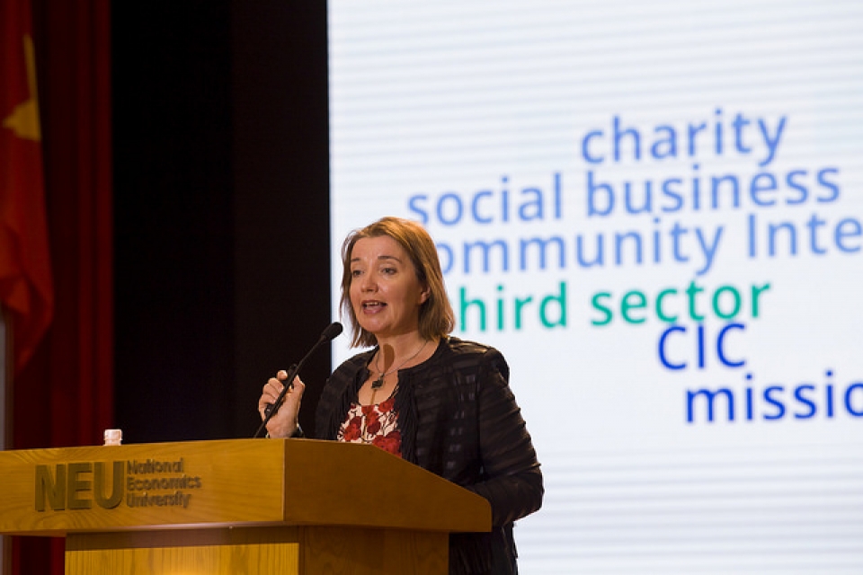 Chuyên gia Anh chia sẻ kinh nghiệm phát triển doanh nghiệp xã hội chuyen gia anh chia se kinh nghiem phat trien doanh nghiep xa hoi