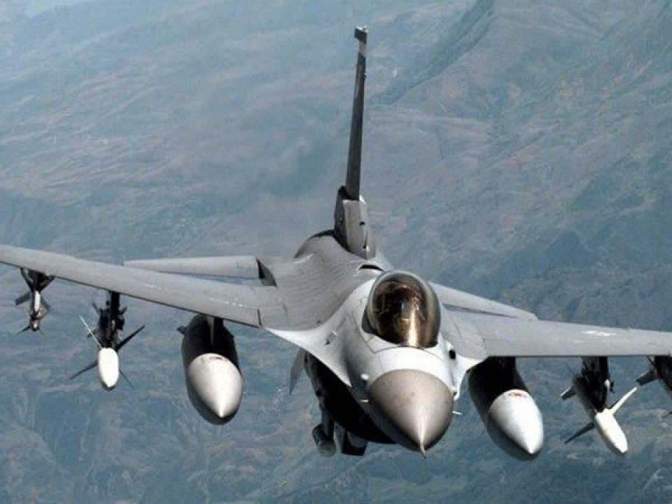 an do se san xuat canh may bay chien dau f 16