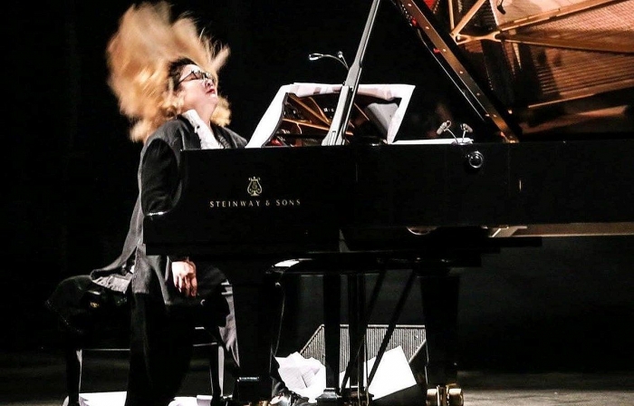 nghe sy pho an my keu goi bao ve moi truong bang am nhac