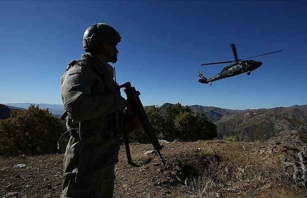 tho nhi ky phat dong chien dich chong khung bo quy mo lon