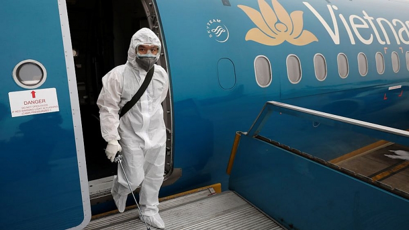 Covid-19 ở Việt Nam chiều 18/11: Thêm 12 ca mắc mới là người nhập cảnh được cách ly ngay