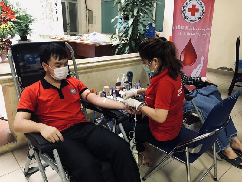 Sôi động Ngày hội hiến máu nhân đạo - Festival Trái tim nhân ái năm 2020 Sôi động Ngày hội hiến máu nhân đạo - Festival Trái tim nhân ái năm 2020