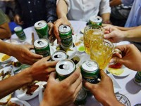 nam 2016 moi nguoi viet uong 41 lit bia