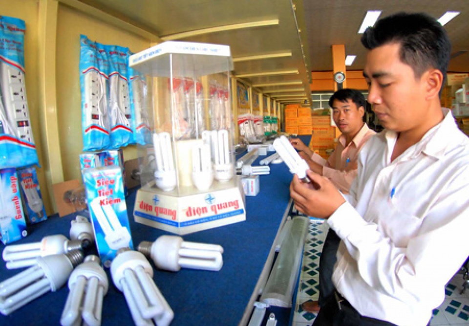 them mot thong tu lam kho doanh nghiep duoc bai bo