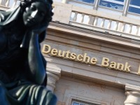 yahoo sup do hoi chuong khai tu voi nhieu hang tin tuc so