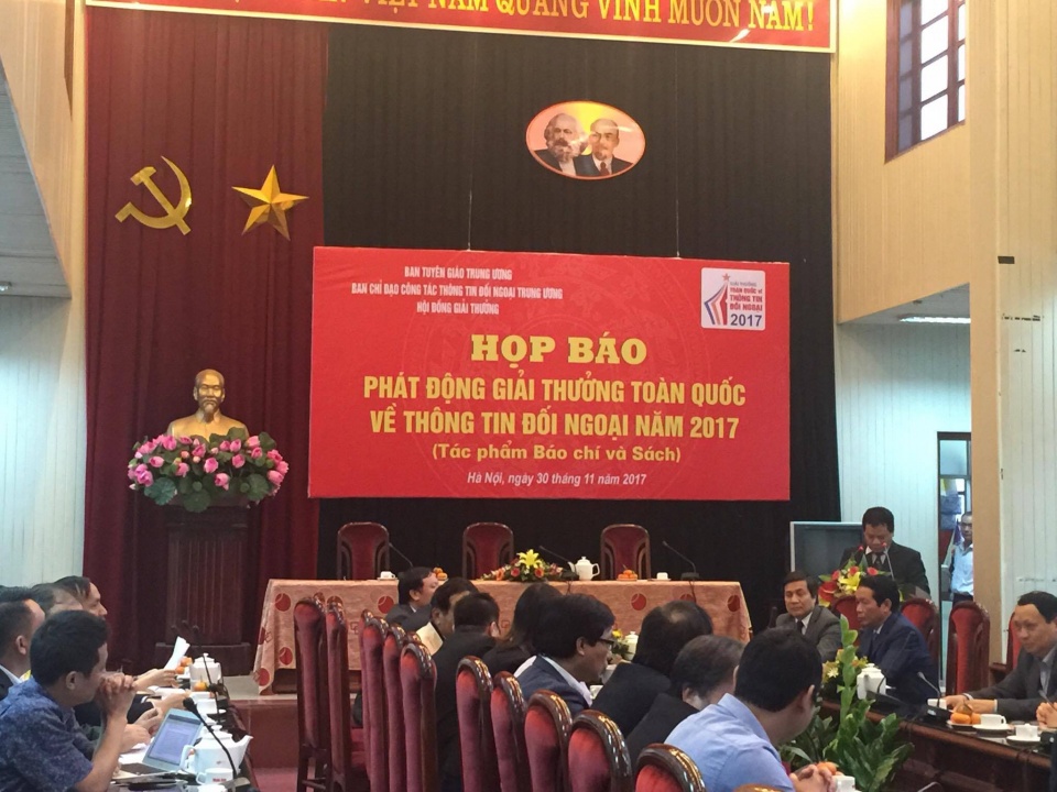 Phát động Giải thưởng toàn quốc về thông tin đối ngoại năm 2017 phat dong giai thuong toan quoc ve thong tin doi ngoai nam 2017