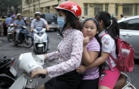 hon 1000 nguoi du phat dong doi mu bao hiem dat chuan cho gia dinh