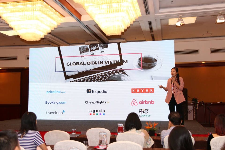 nguoi viet ngay cang chiu chi khi di du lich nuoc ngoai