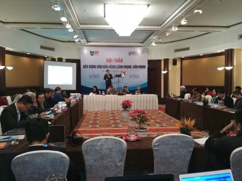 van hoa uong cua nguoi viet van con lech chuan