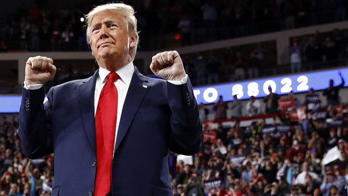 tong thong trump nhieu kha nang se vuot bao va tai dac cu