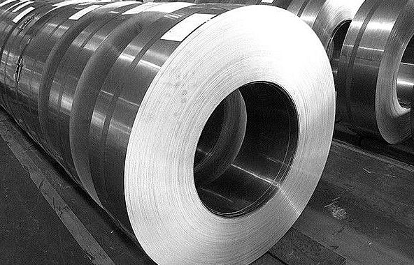 thep san xuat tai viet nam bi my ap muc thue khung