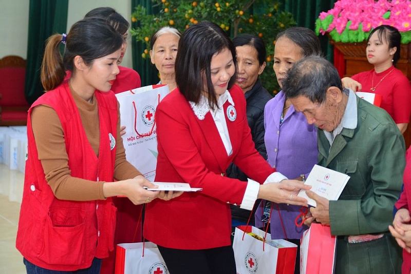 Phát động Phong trào 'Tết vì người nghèo và nạn nhân chất độc da cam'