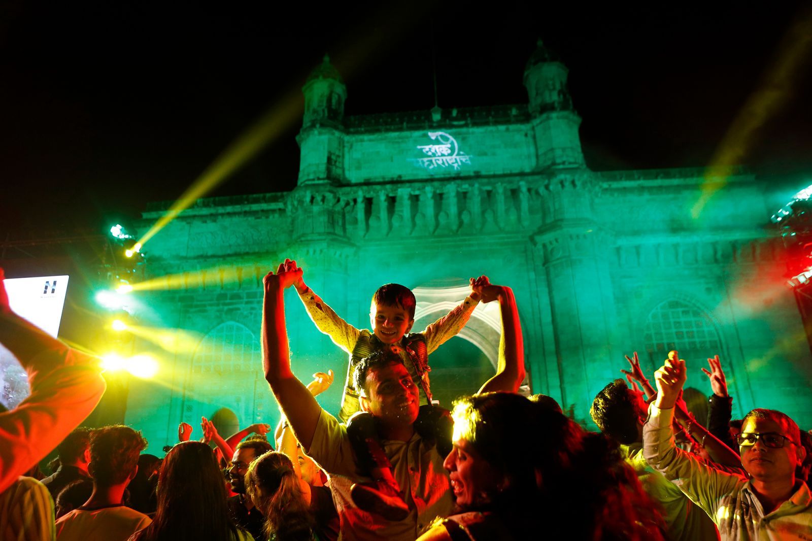 khong khi don nam moi 2020 o khap noi tren the gioi