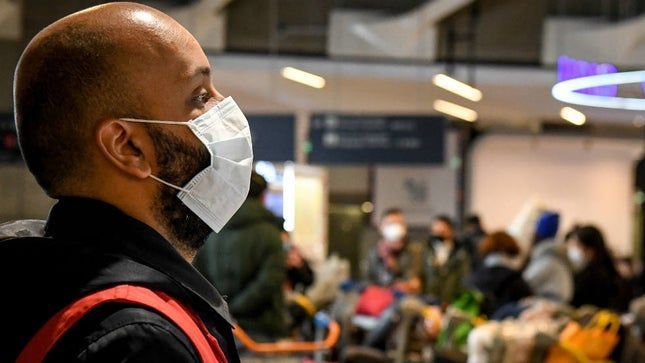 khong co yeu to dich te 2 nguoi bulgaria dau tien tien mac covid 19